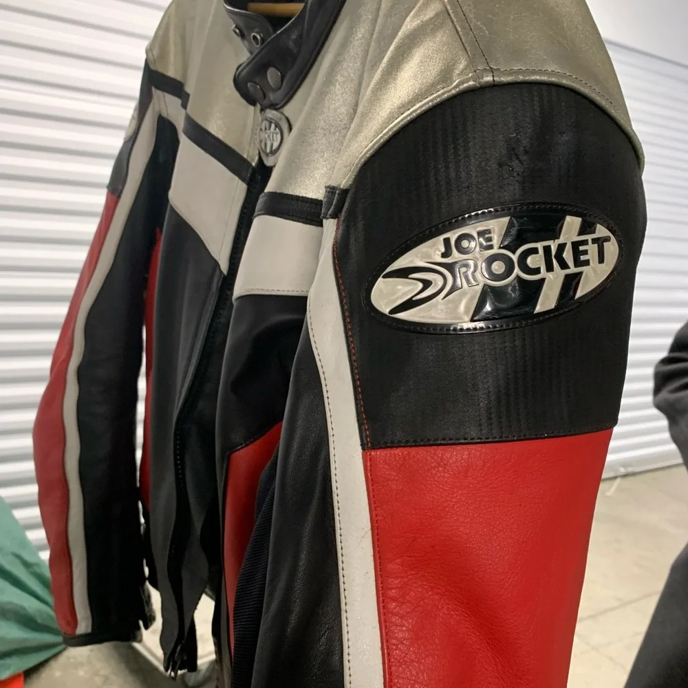 Motorcycle gear - Picture 3 of 5